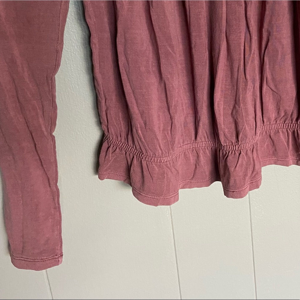 NWT Women’s Off Shoulder American Eagle Top - Picture 2 of 6